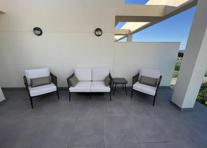 Penthouse Sea View